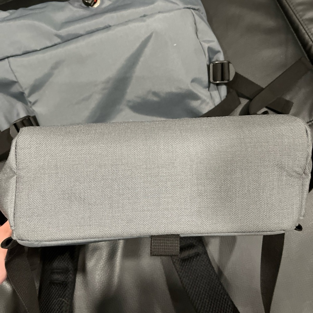 Topo Designs Rover Pack Classic - Picture 9 of 11